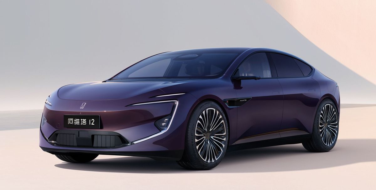 AVATR 12 в Молдове - электромобиль с достоинством, Grand Premium.